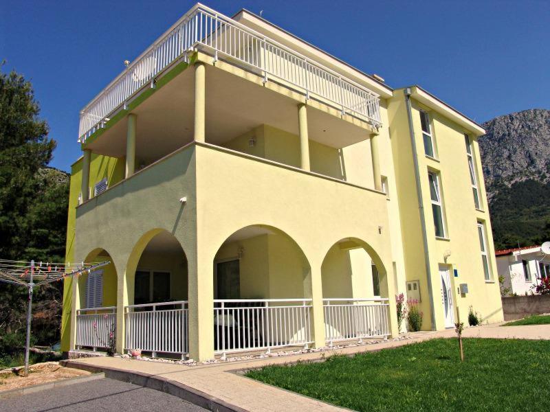 Apartments Dia Zaostrog Exterior photo